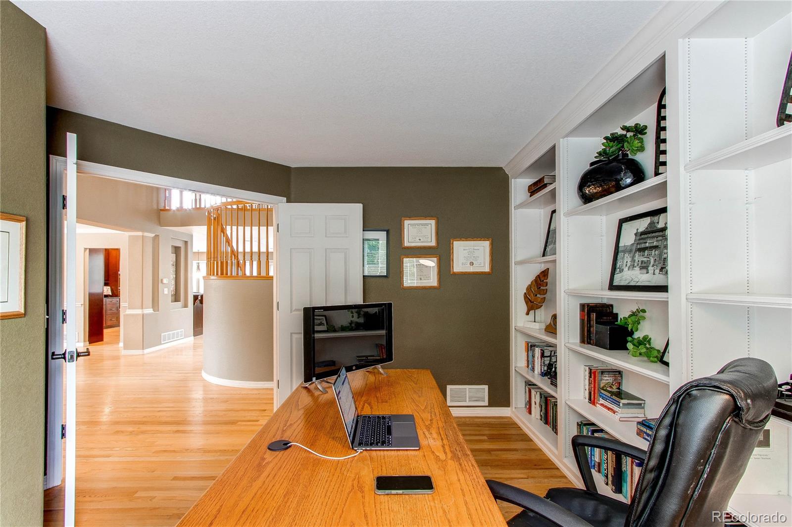 MLS Image #19 for 5473 w prentice court,littleton, Colorado