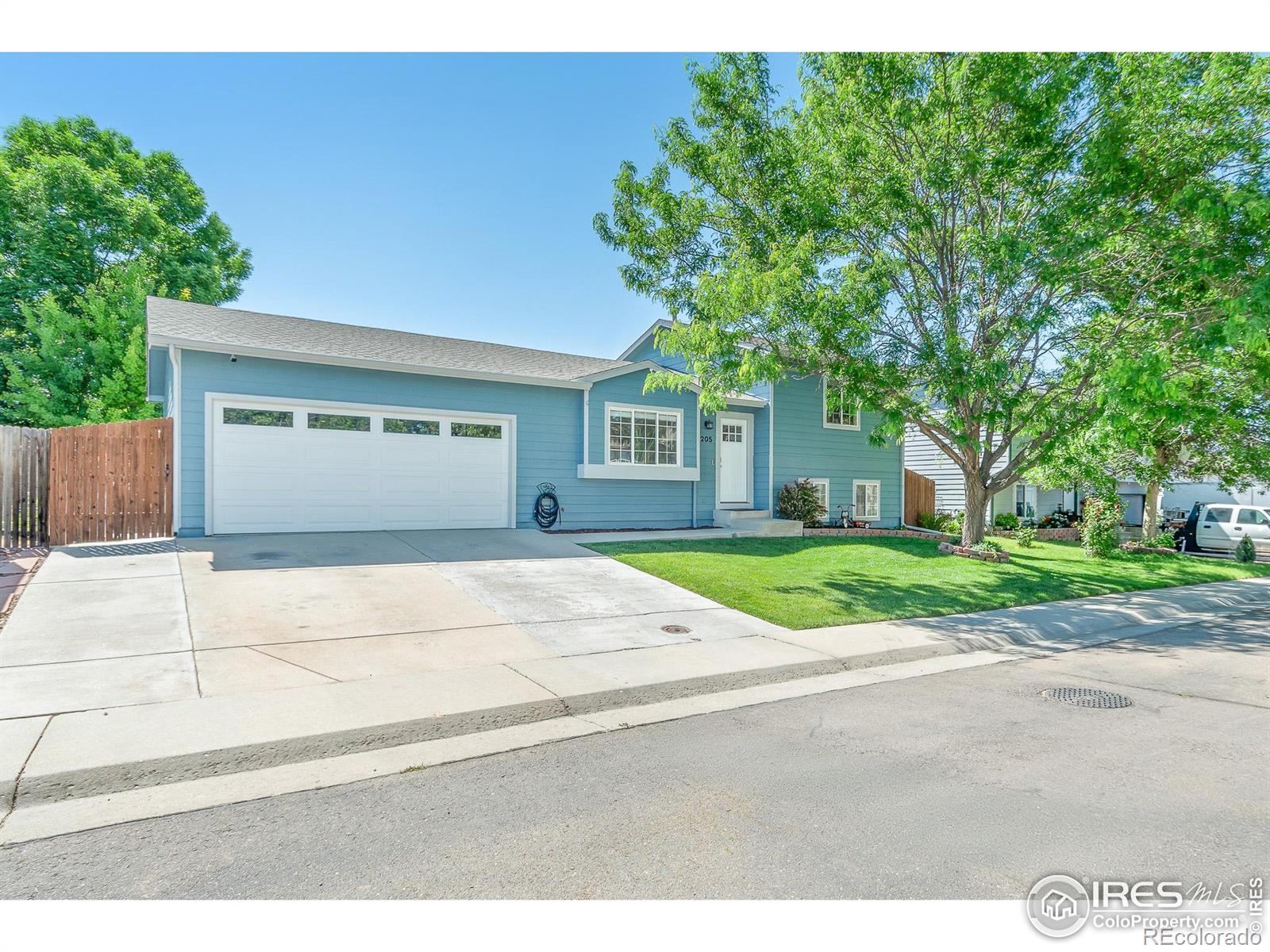 MLS Image #1 for 205  sunset lane,dacono, Colorado
