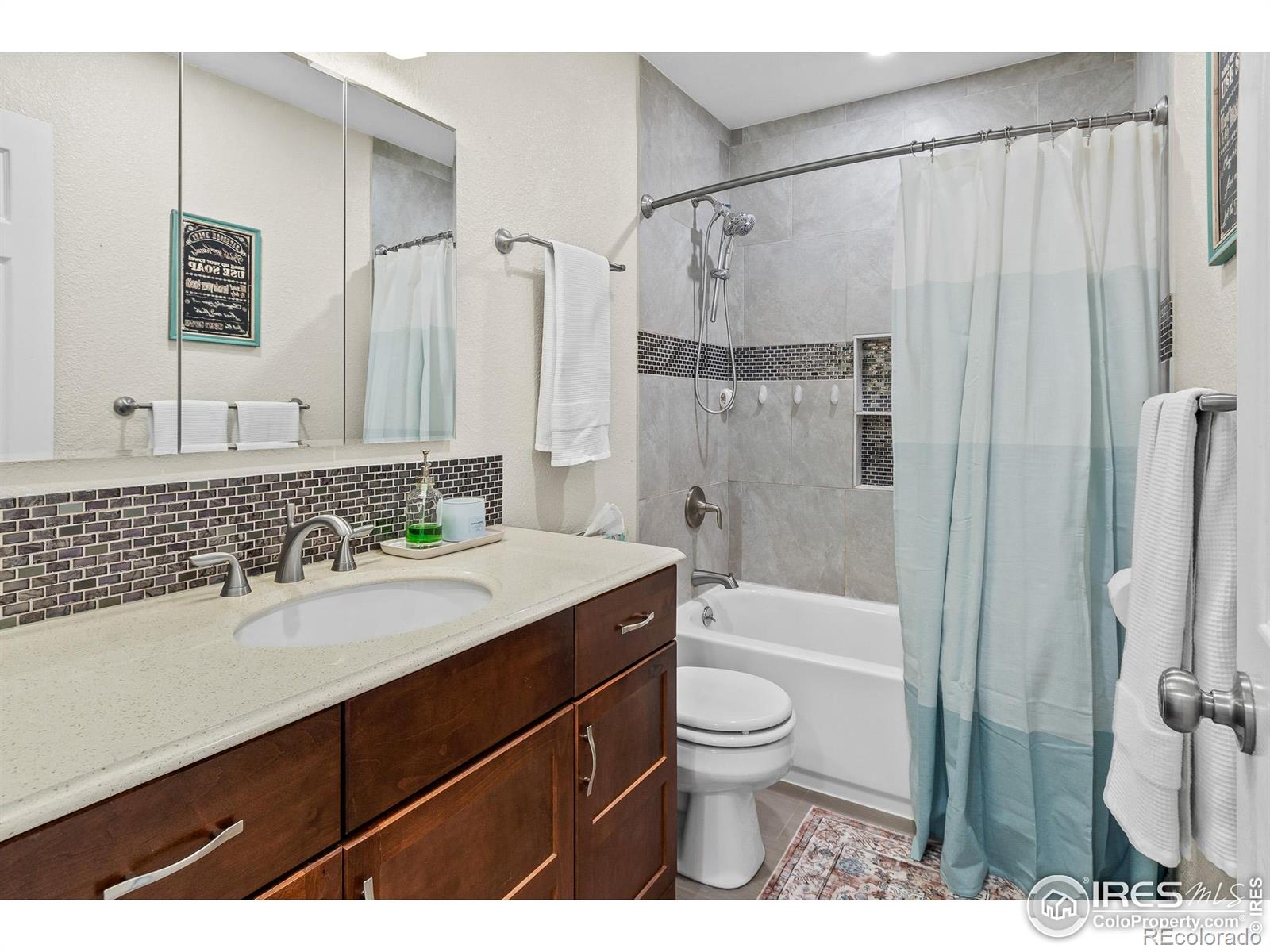 MLS Image #15 for 205  sunset lane,dacono, Colorado