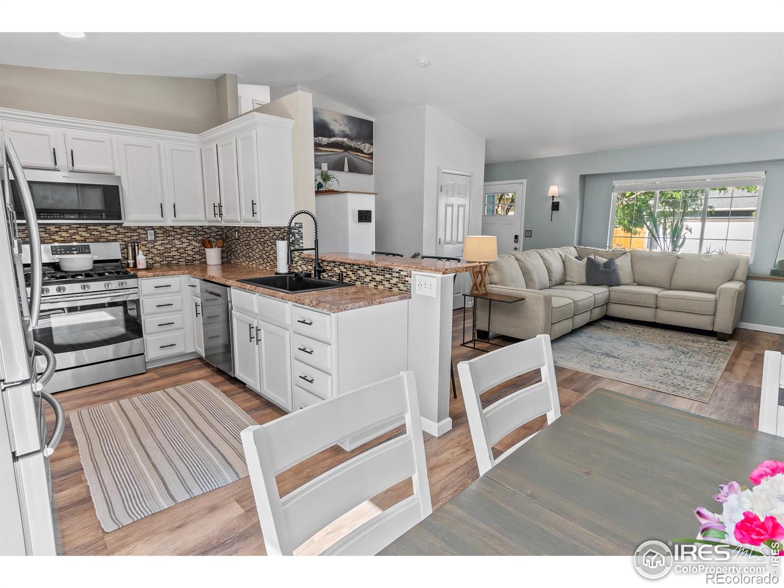 MLS Image #7 for 205  sunset lane,dacono, Colorado