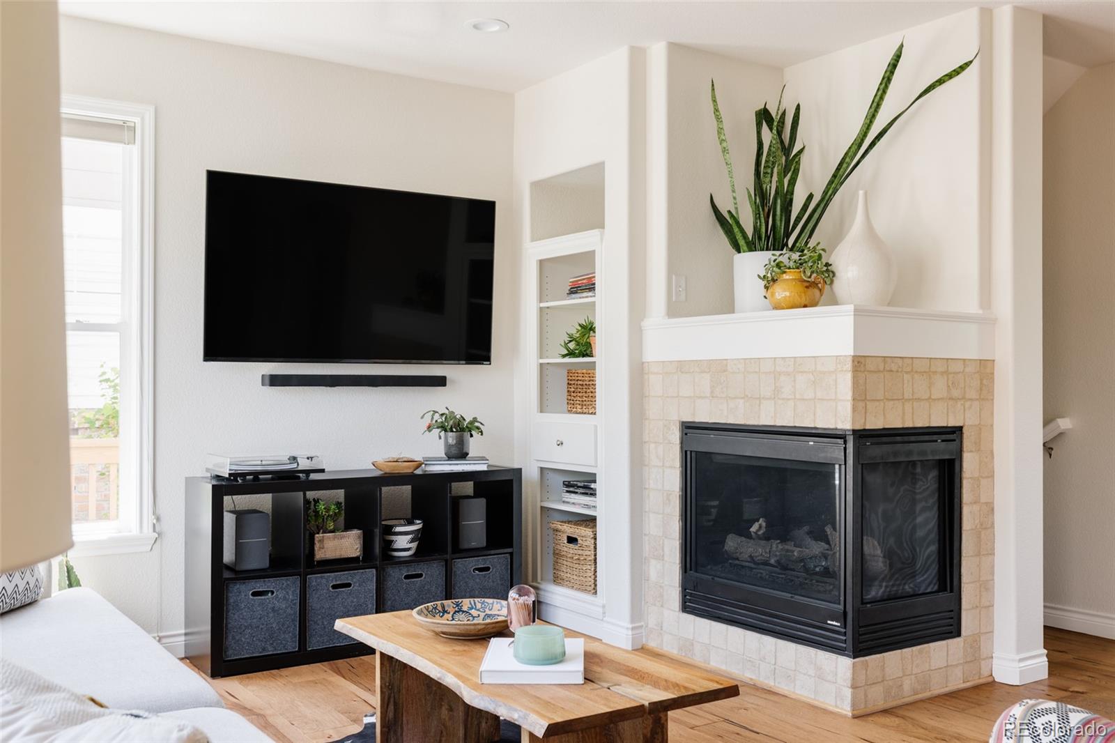 MLS Image #9 for 10069 e 28th avenue,denver, Colorado