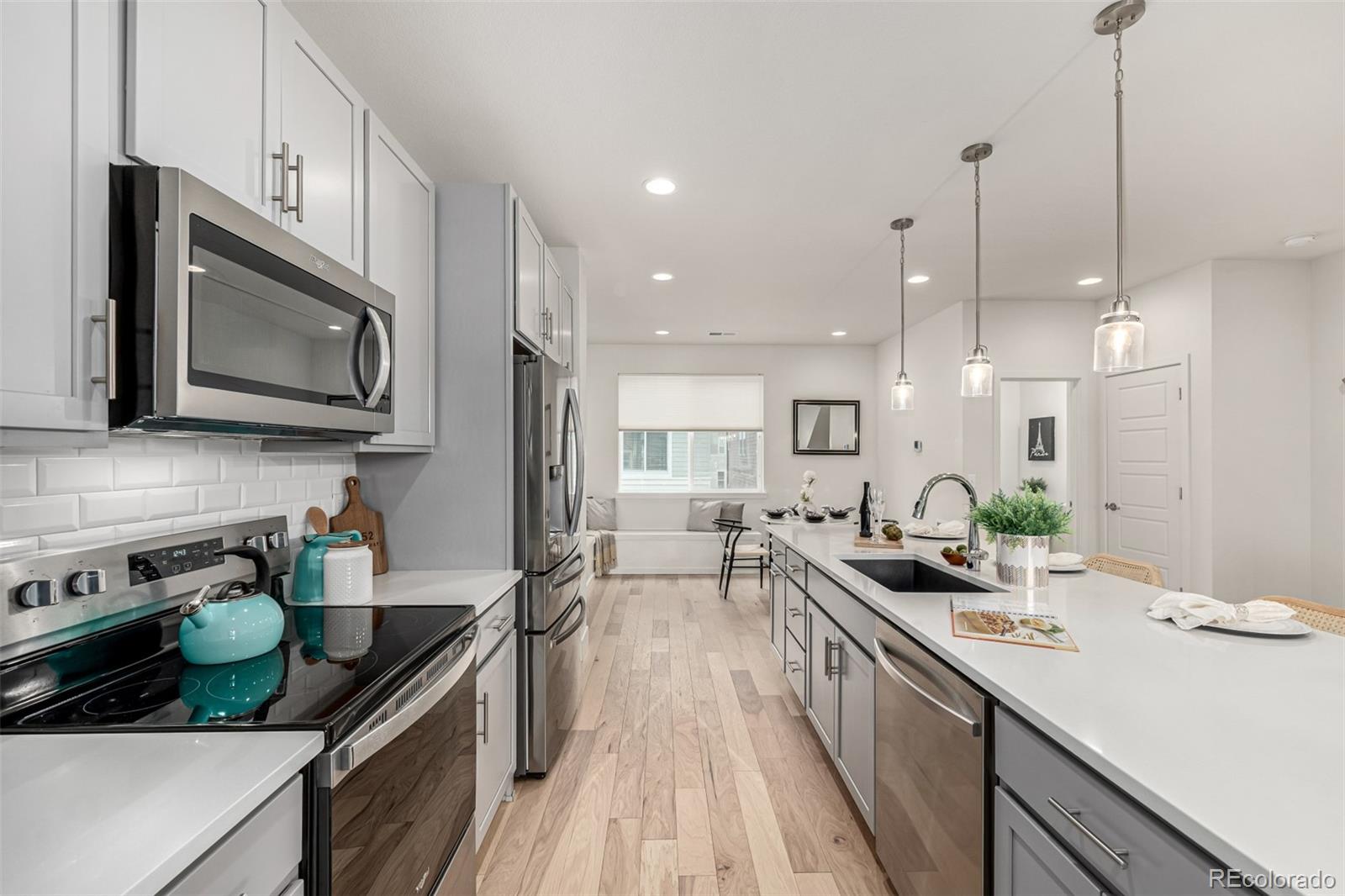 MLS Image #10 for 2052  alcott way,broomfield, Colorado