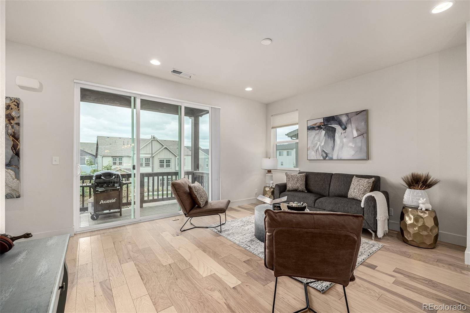 MLS Image #15 for 2052  alcott way,broomfield, Colorado
