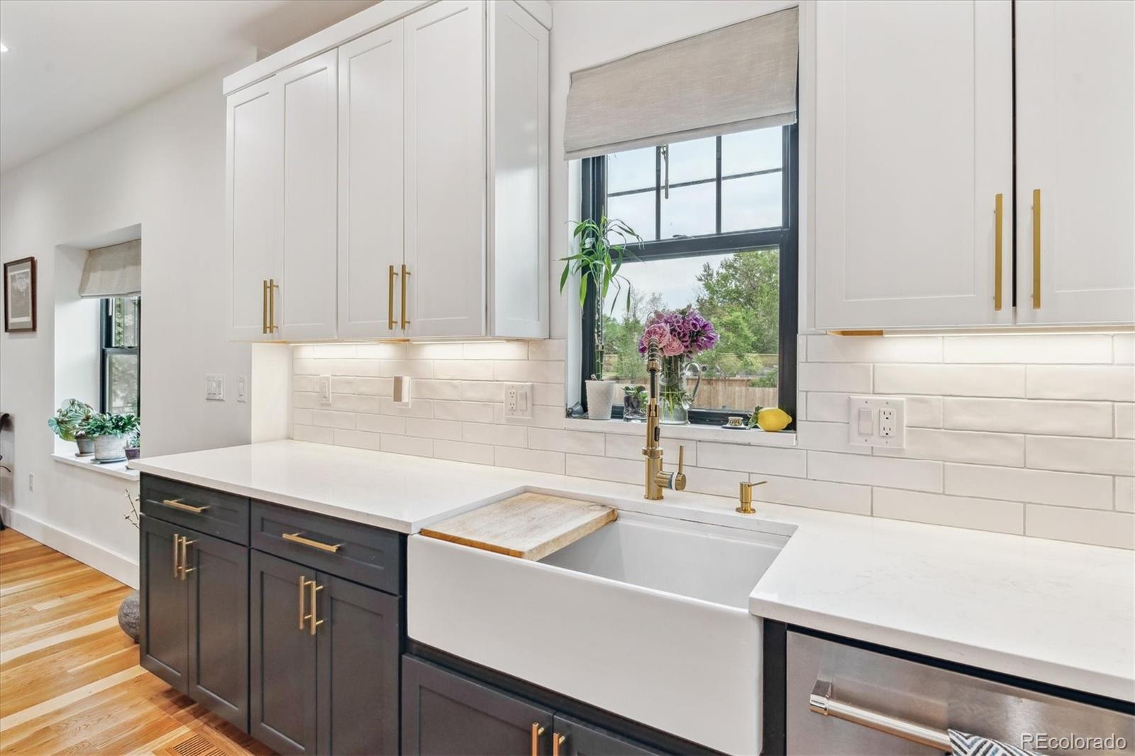 MLS Image #10 for 1690  spruce street,denver, Colorado