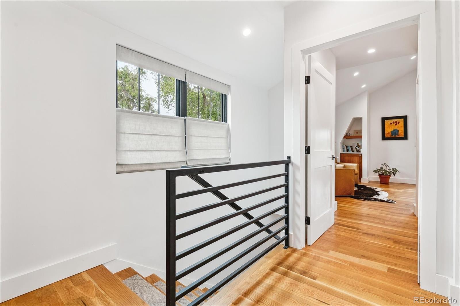 MLS Image #14 for 1690  spruce street,denver, Colorado