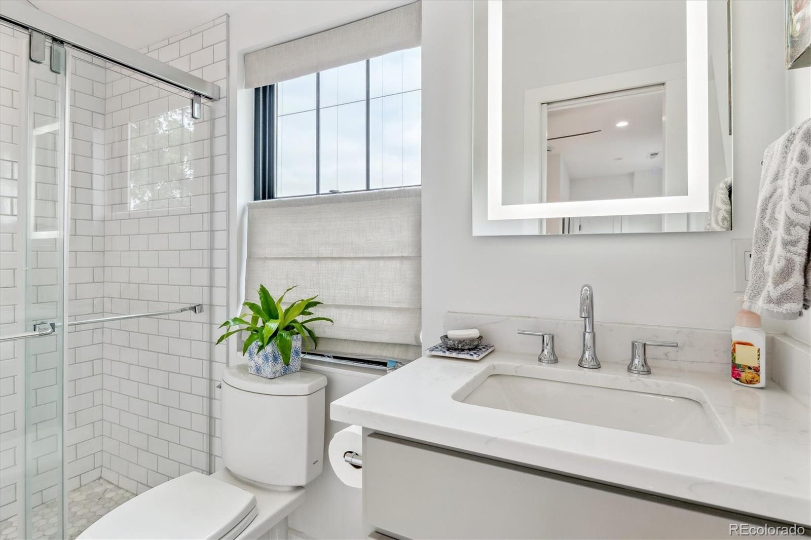 MLS Image #17 for 1690  spruce street,denver, Colorado