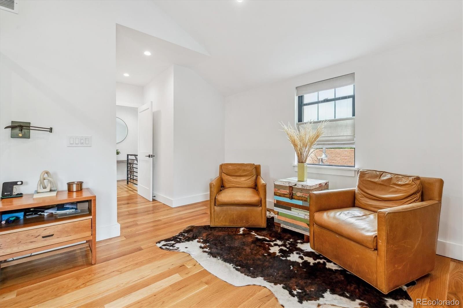MLS Image #19 for 1690  spruce street,denver, Colorado