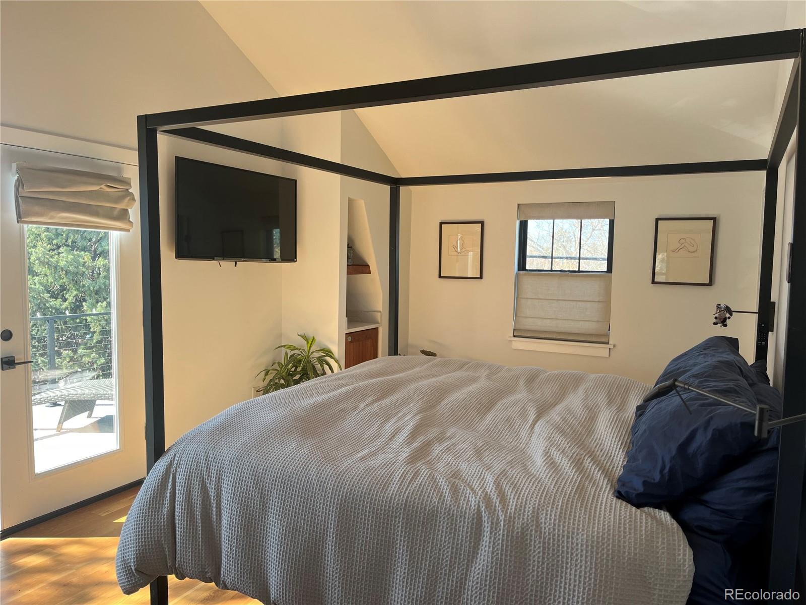 MLS Image #21 for 1690  spruce street,denver, Colorado