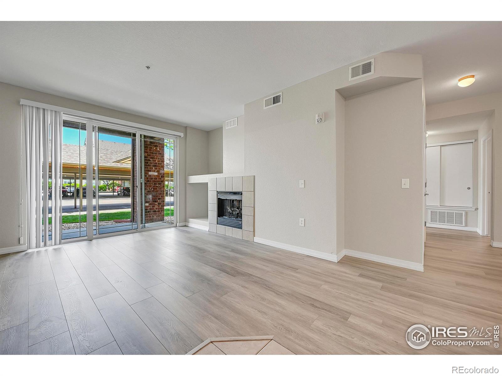 MLS Image #5 for 2133  krisron road,fort collins, Colorado