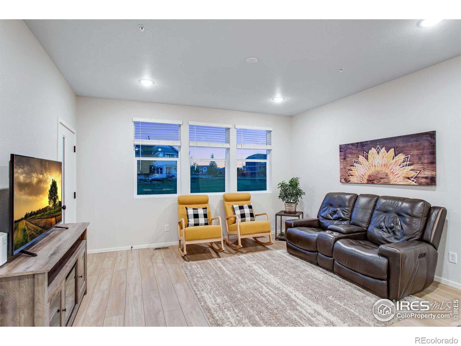 MLS Image #10 for 2086  autumn moon drive,windsor, Colorado