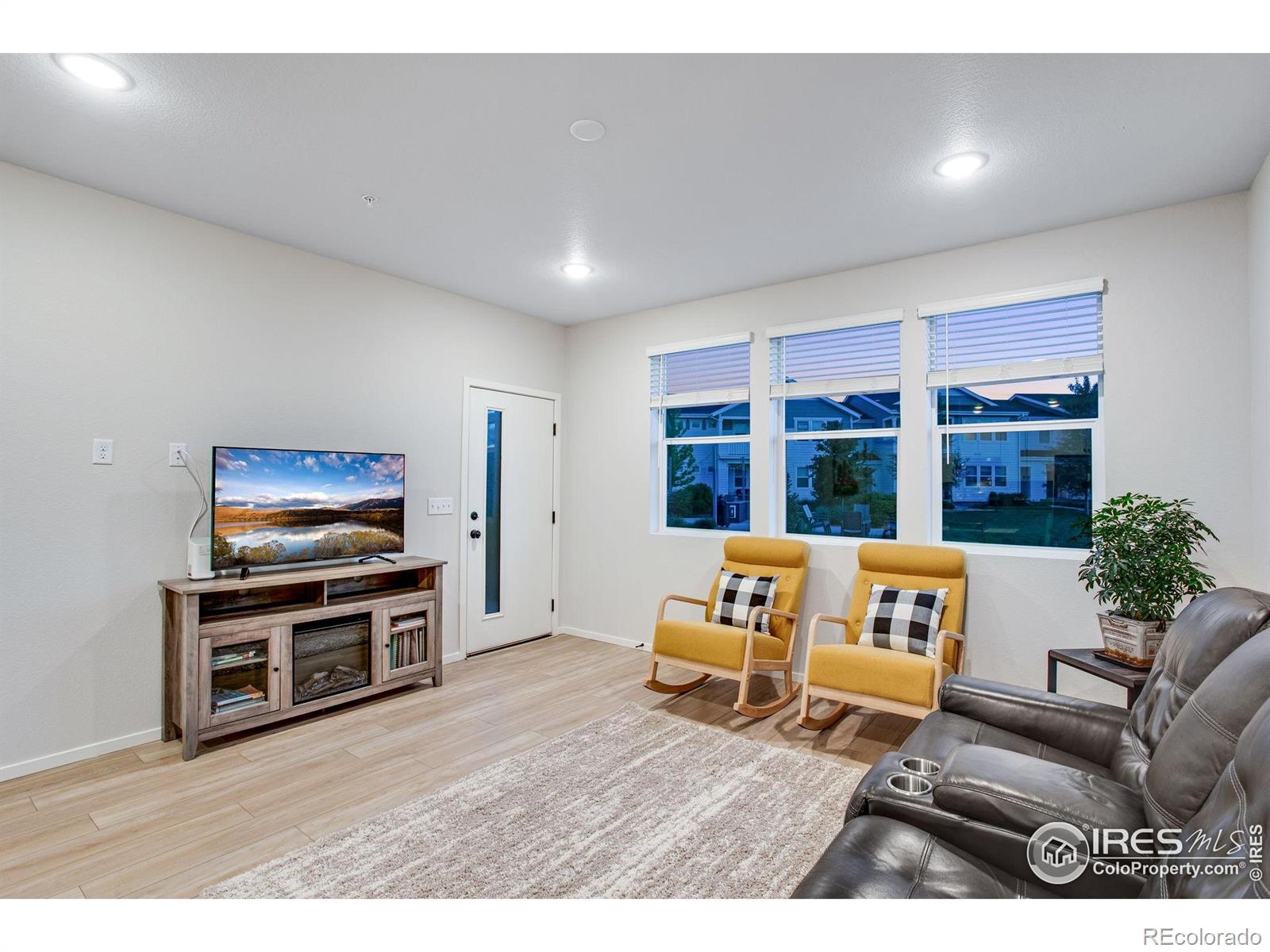 MLS Image #12 for 2086  autumn moon drive,windsor, Colorado