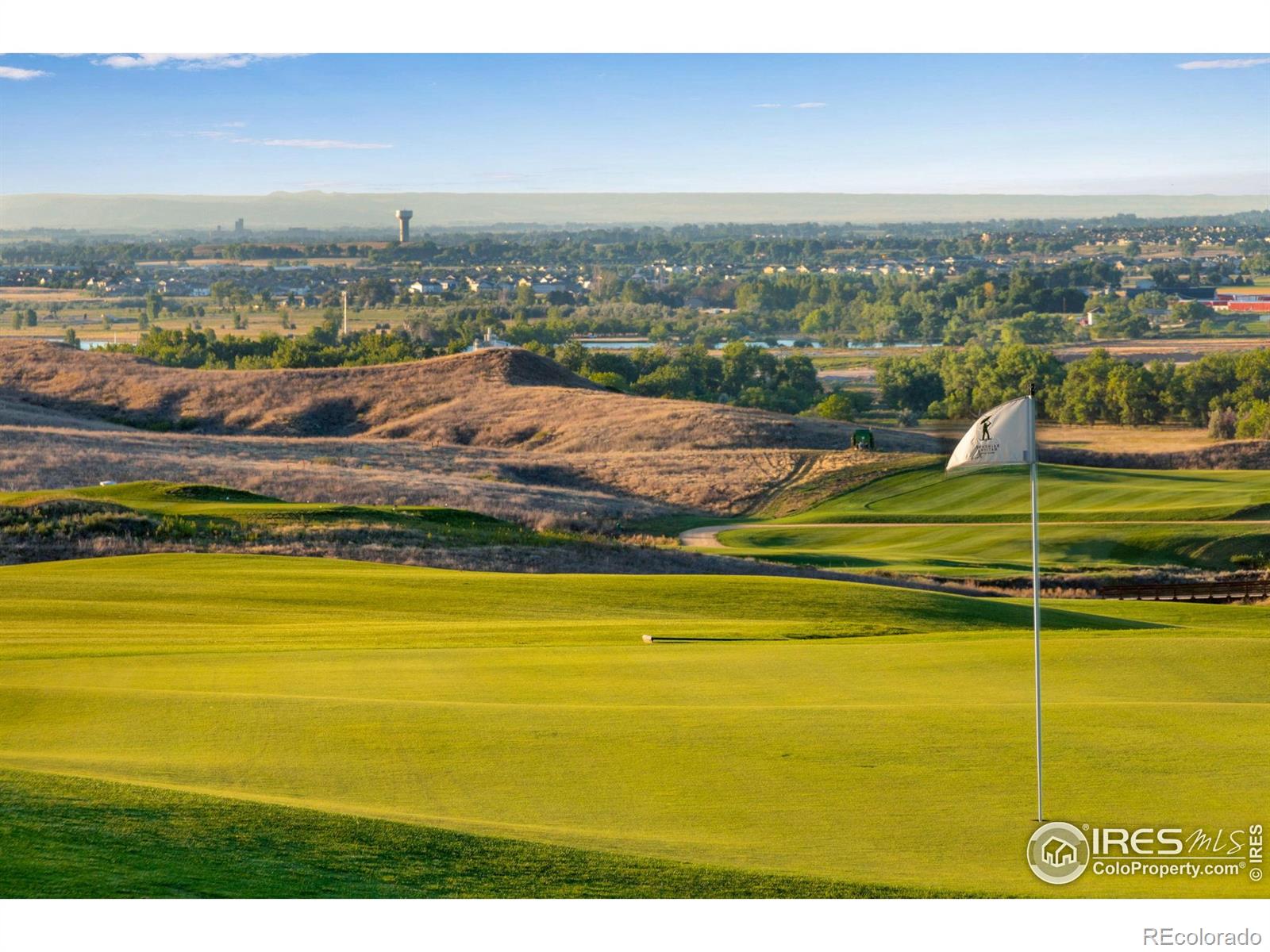 MLS Image #7 for 2086  autumn moon drive,windsor, Colorado