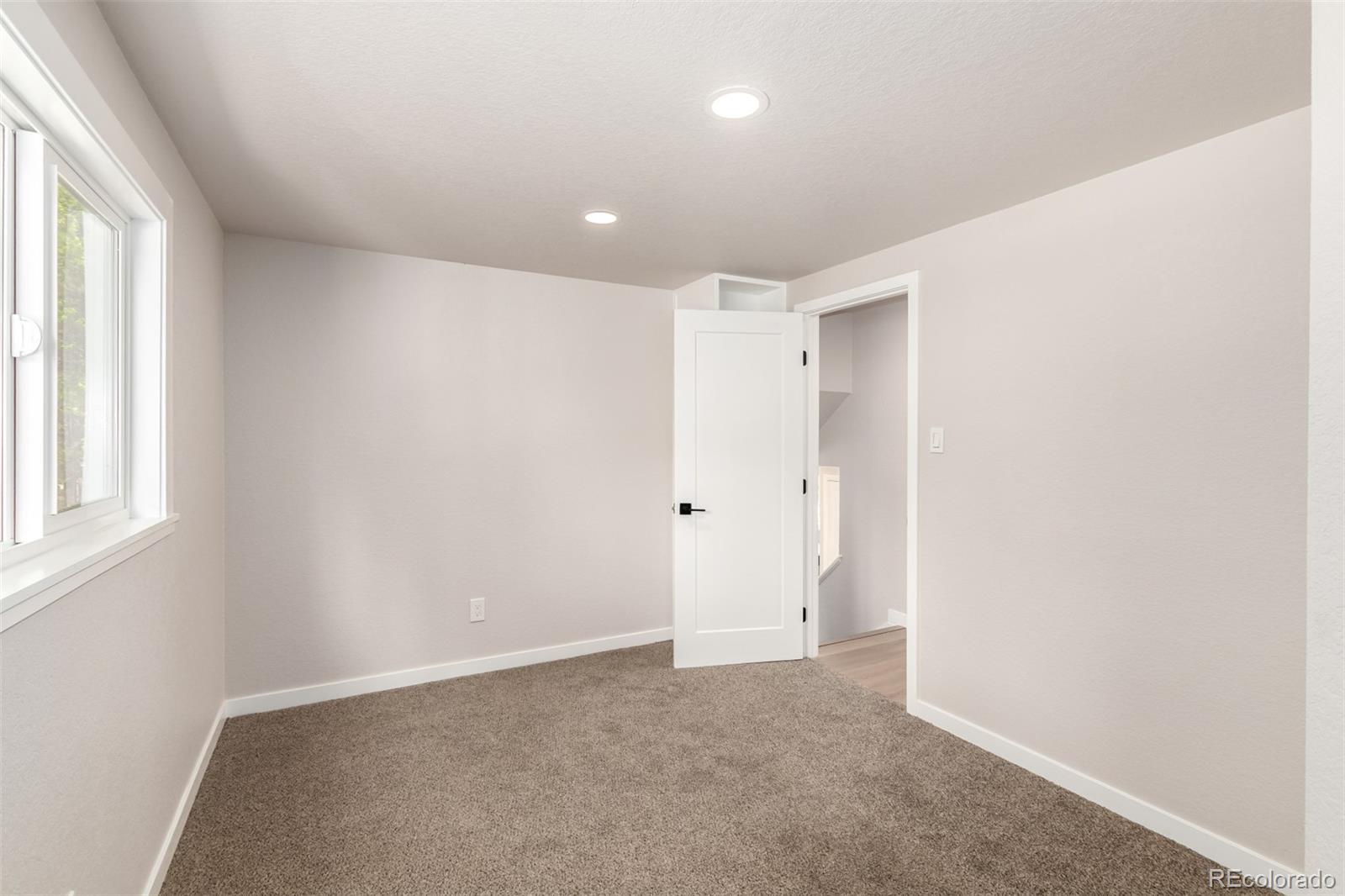 MLS Image #14 for 1011  yeager drive,longmont, Colorado