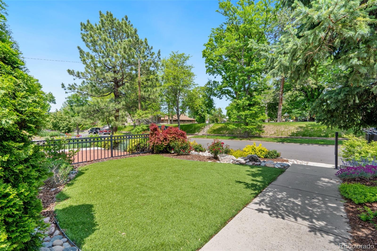 MLS Image #1 for 1551 s grant street,denver, Colorado