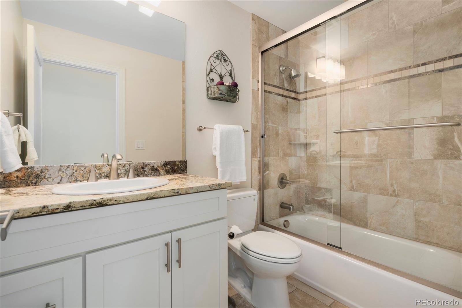 MLS Image #21 for 1551 s grant street,denver, Colorado