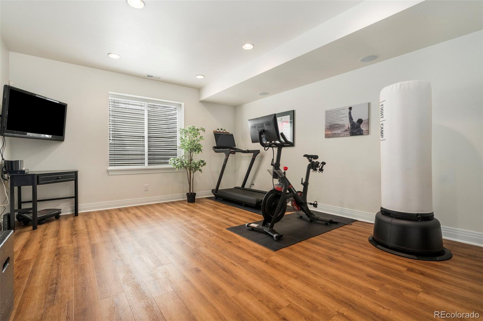 MLS Image #24 for 1551 s grant street,denver, Colorado