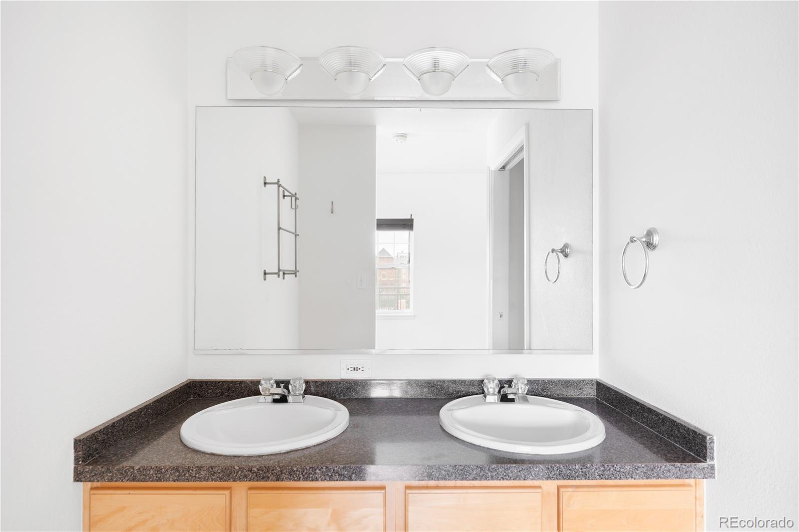 MLS Image #16 for 1780 n washington street,denver, Colorado
