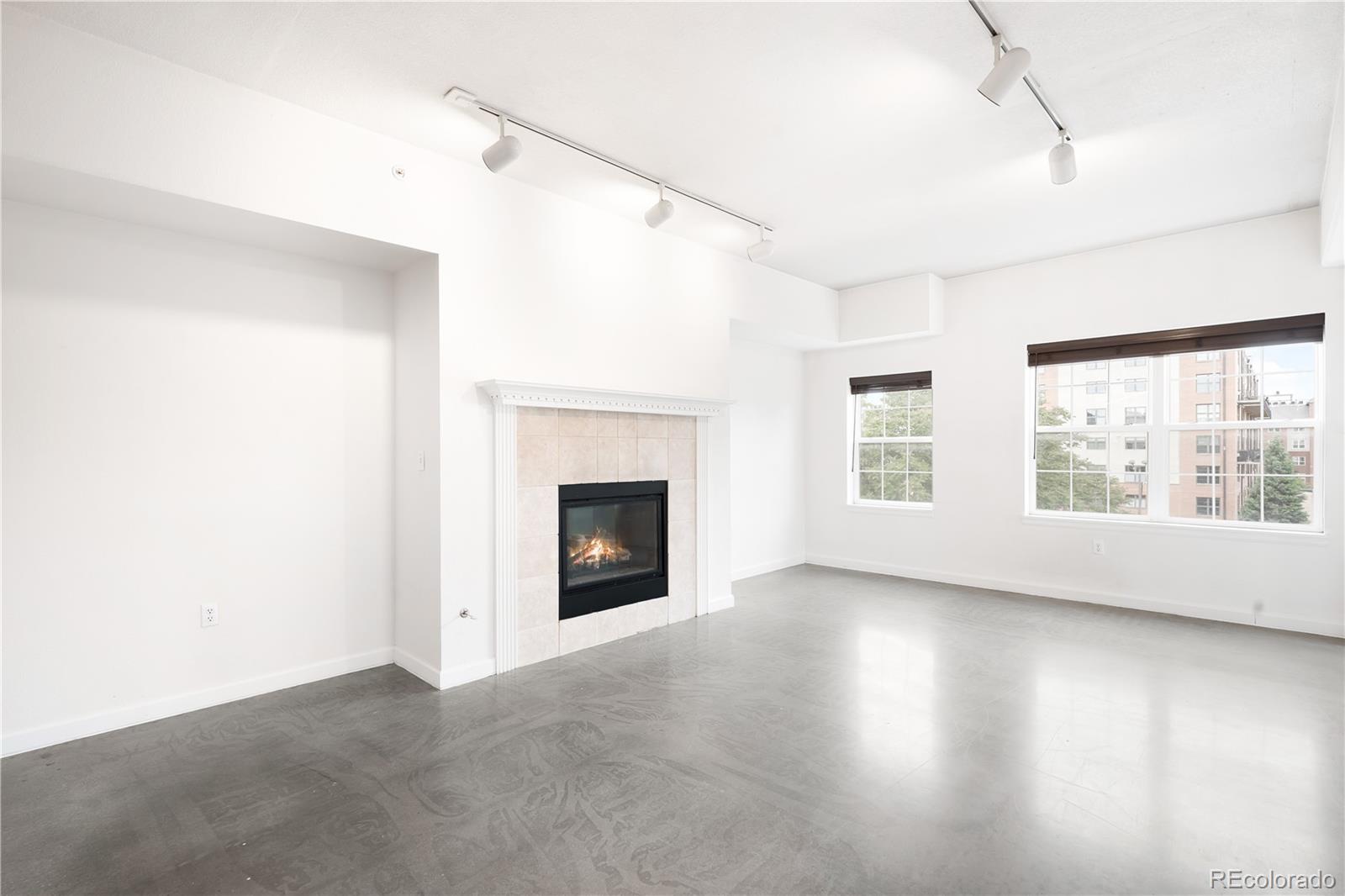 MLS Image #5 for 1780 n washington street,denver, Colorado