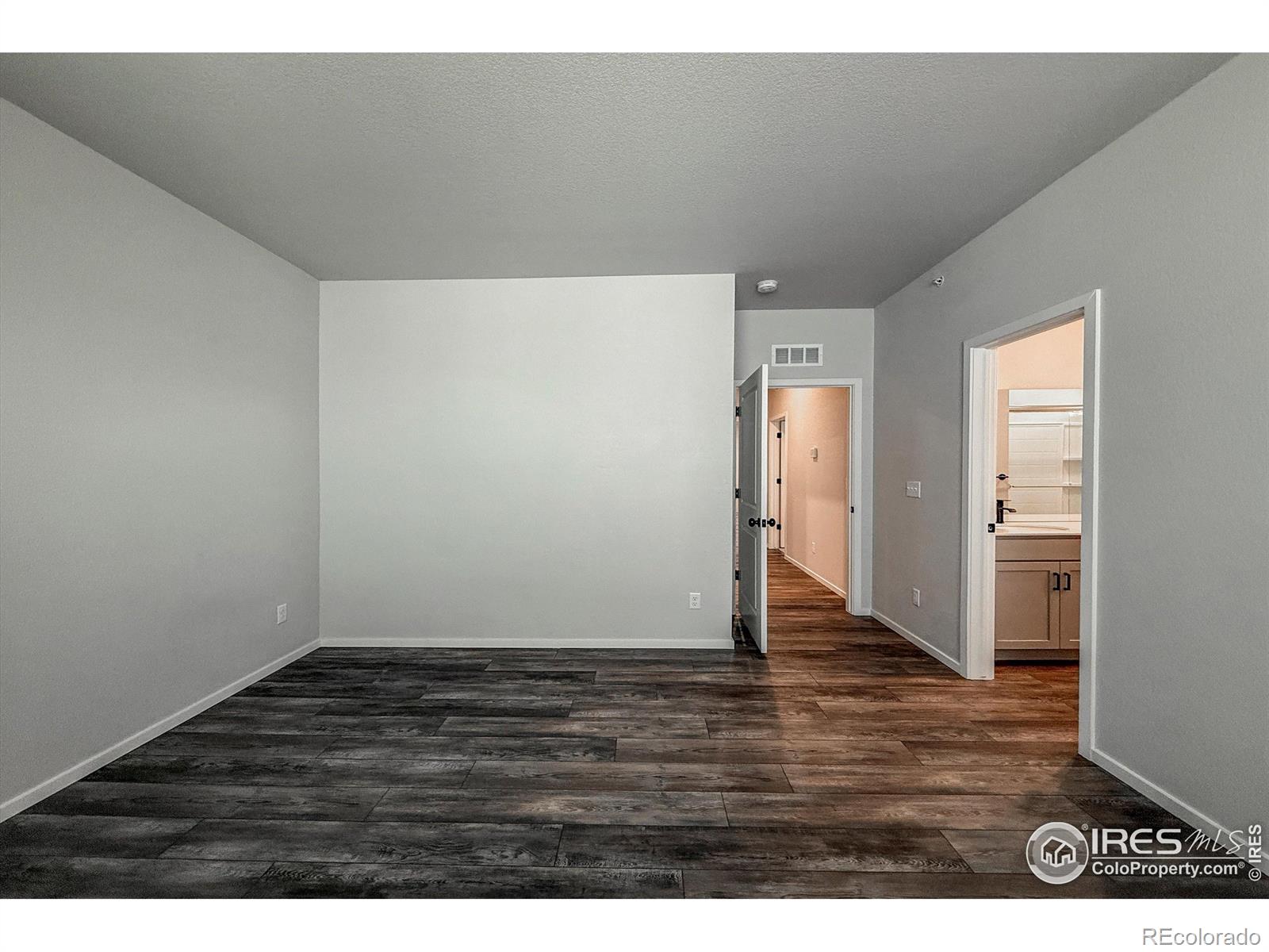 MLS Image #14 for 539  vicot way,fort collins, Colorado