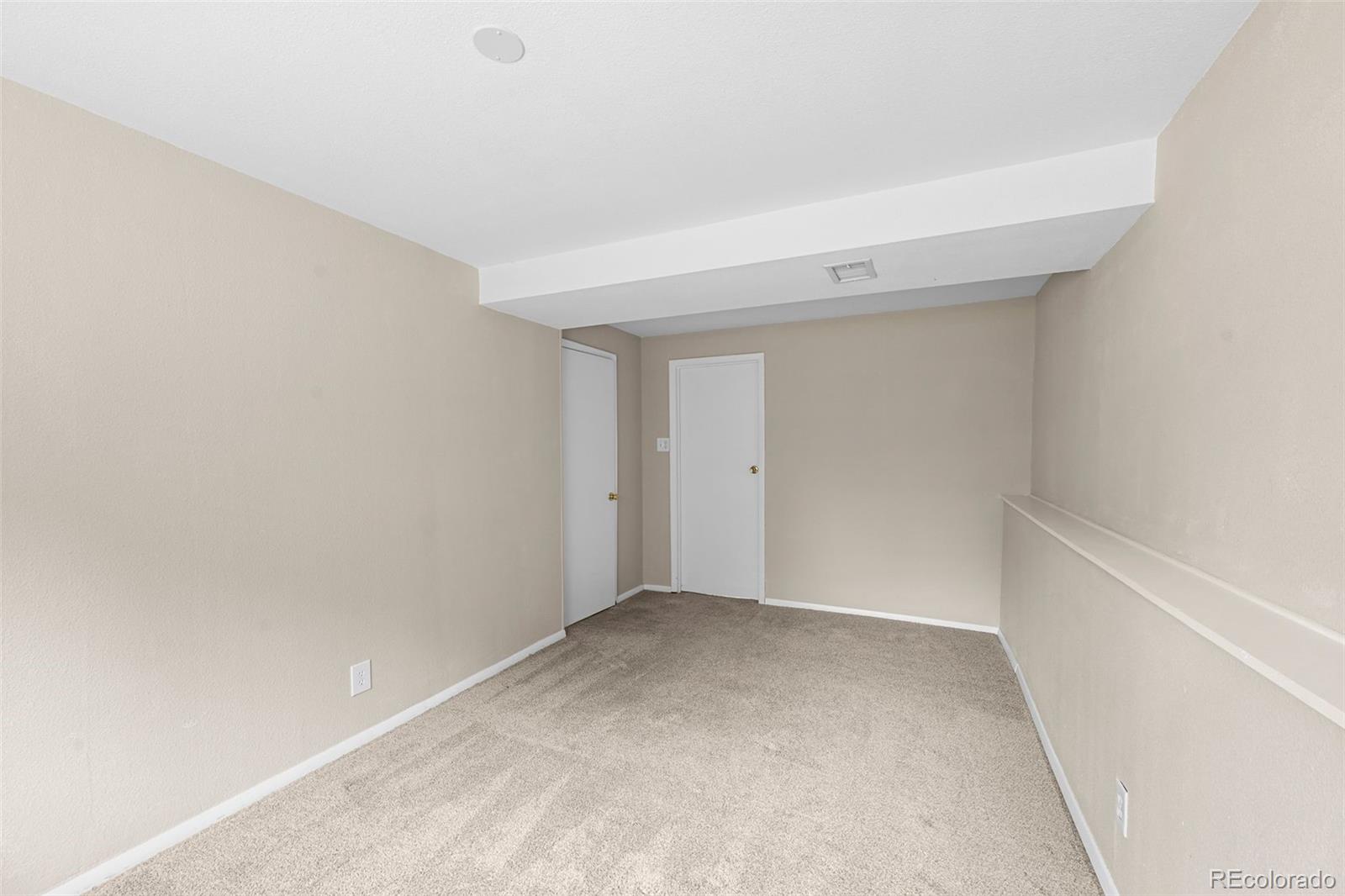 MLS Image #27 for 9196 w maplewood avenue,littleton, Colorado
