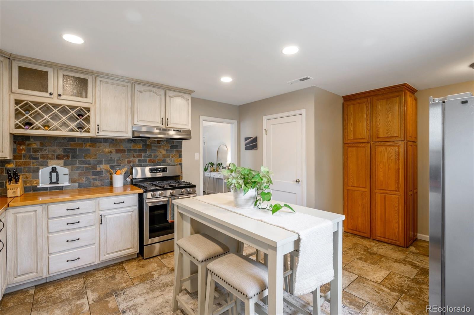 MLS Image #3 for 2080  fulton street,aurora, Colorado