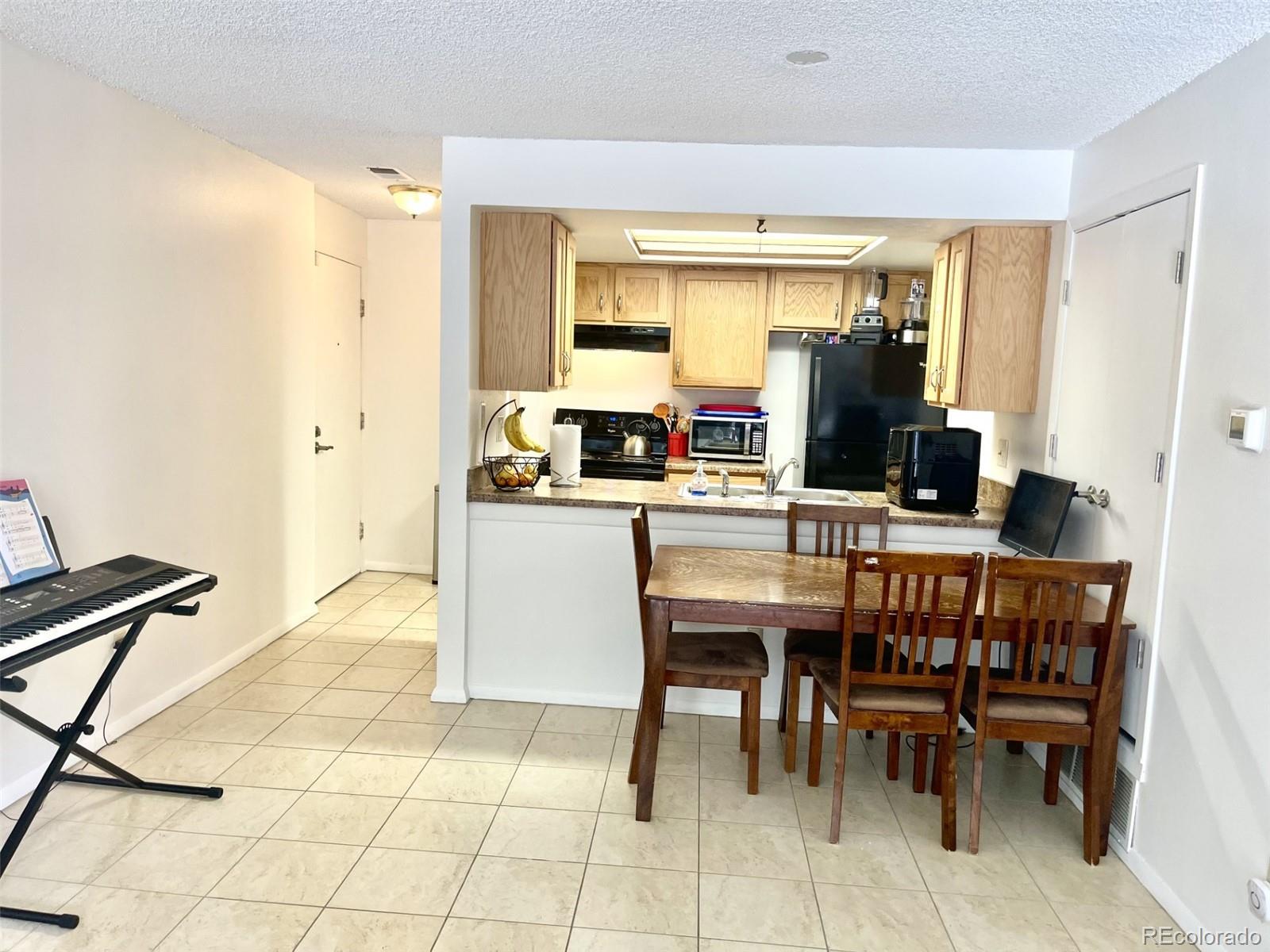 MLS Image #4 for 4281 s salida way,aurora, Colorado