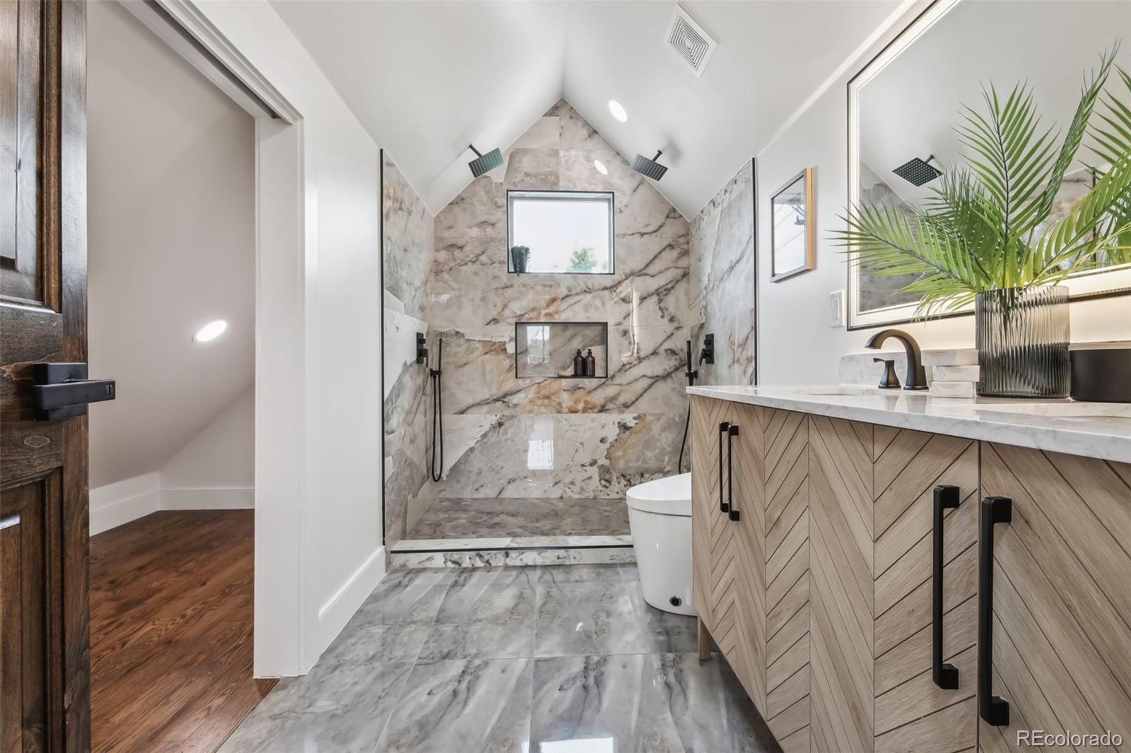 MLS Image #18 for 1024 w 8th avenue,denver, Colorado