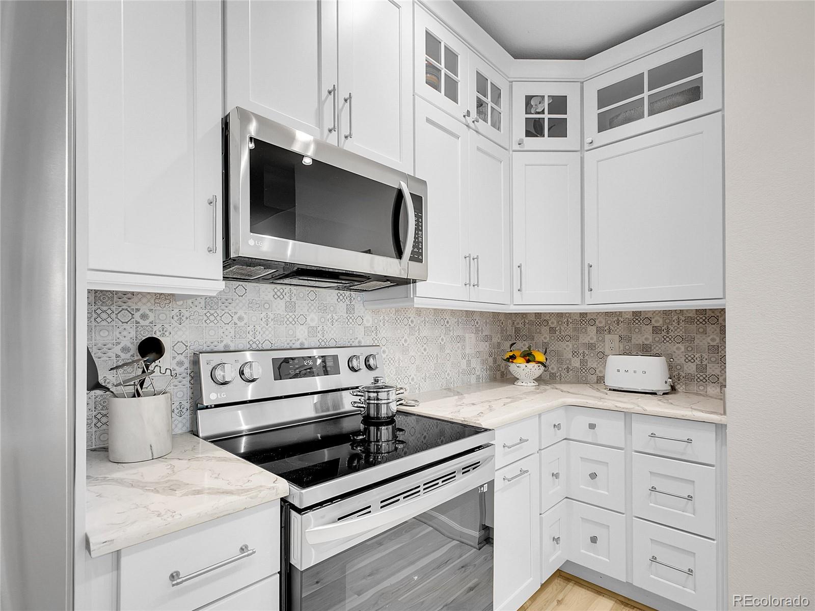 MLS Image #10 for 2716 w greens drive,littleton, Colorado