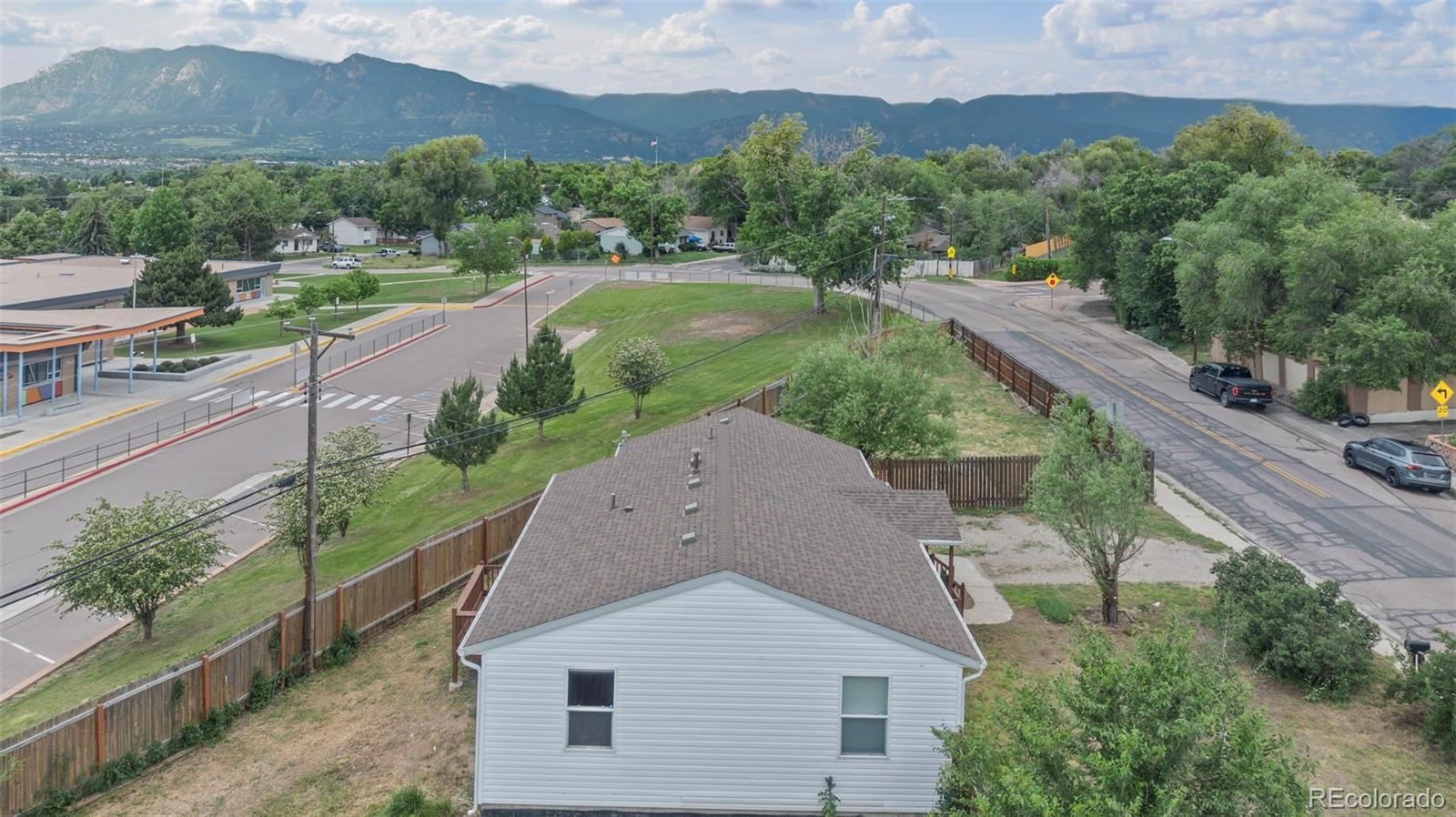 MLS Image #17 for 2011  tahoe boulevard,colorado springs, Colorado