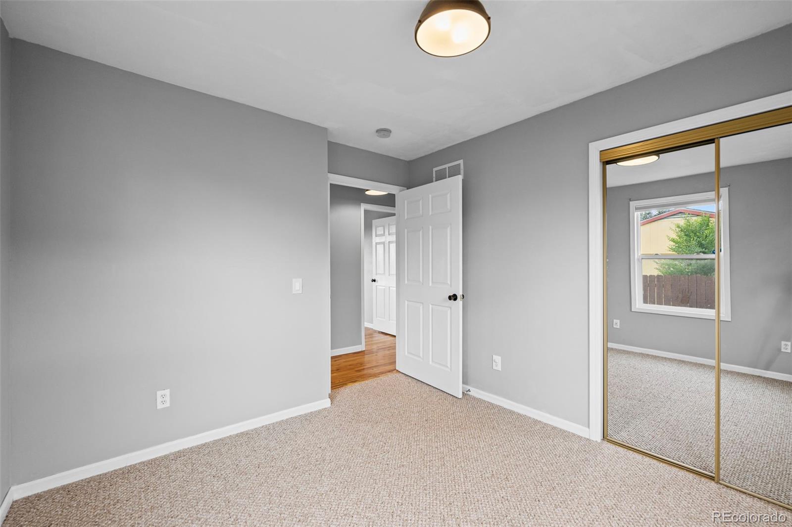 MLS Image #5 for 2011  tahoe boulevard,colorado springs, Colorado
