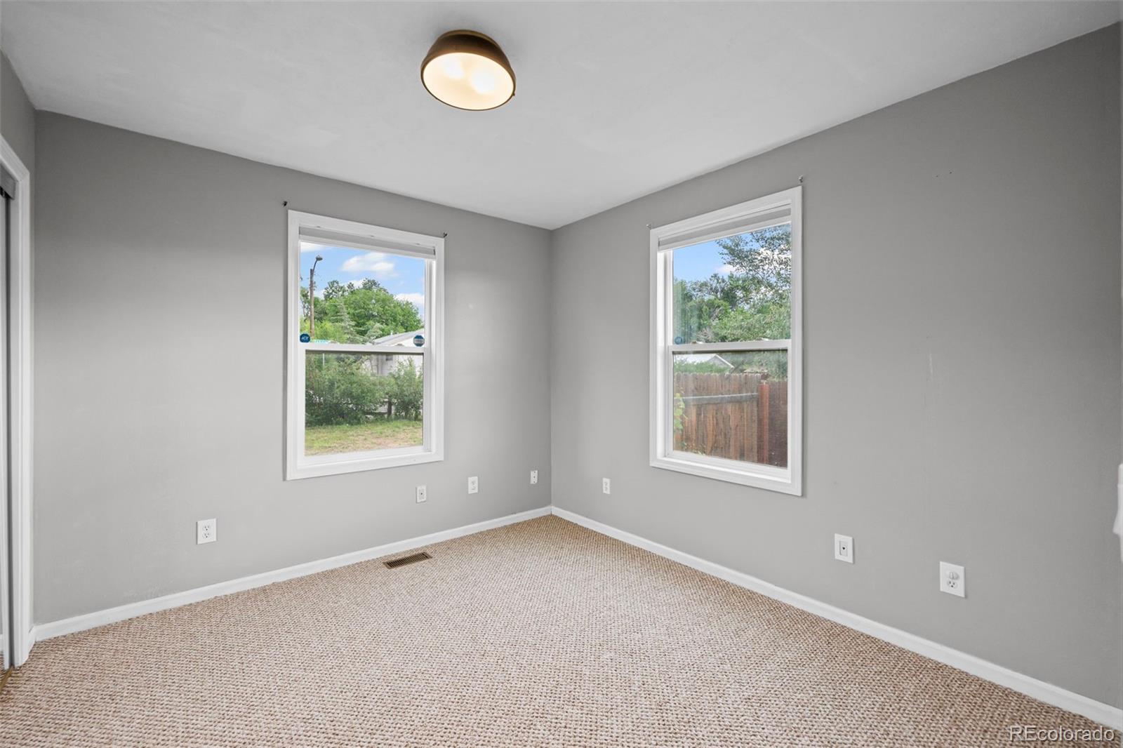 MLS Image #6 for 2011  tahoe boulevard,colorado springs, Colorado
