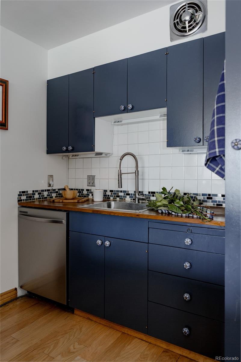 MLS Image #7 for 1050 n corona street,denver, Colorado