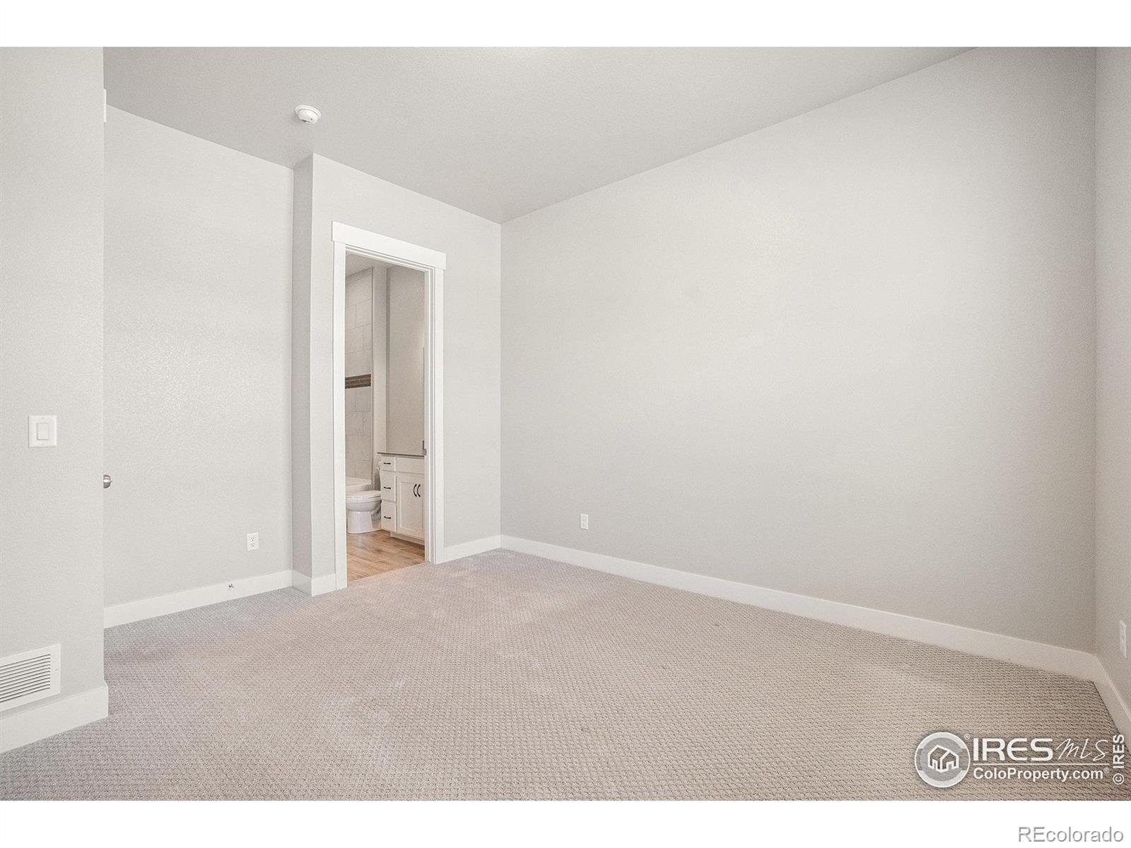 MLS Image #11 for 6247  vernazza way,windsor, Colorado
