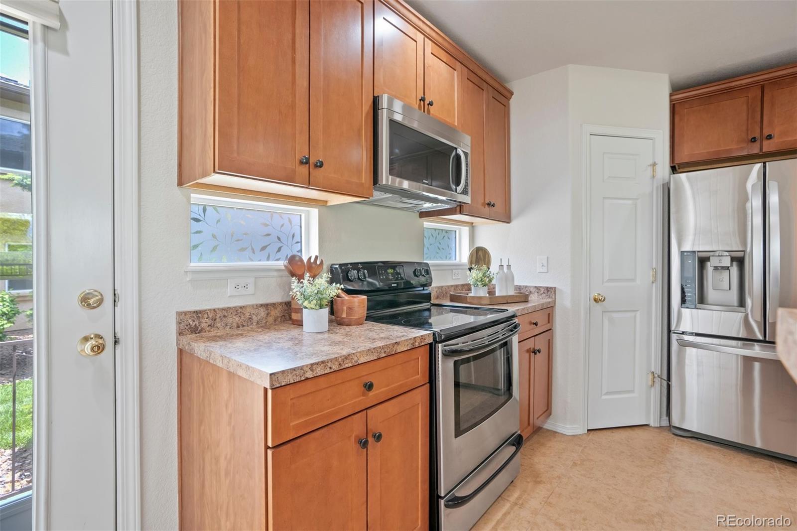 MLS Image #8 for 4323  sammers view,colorado springs, Colorado