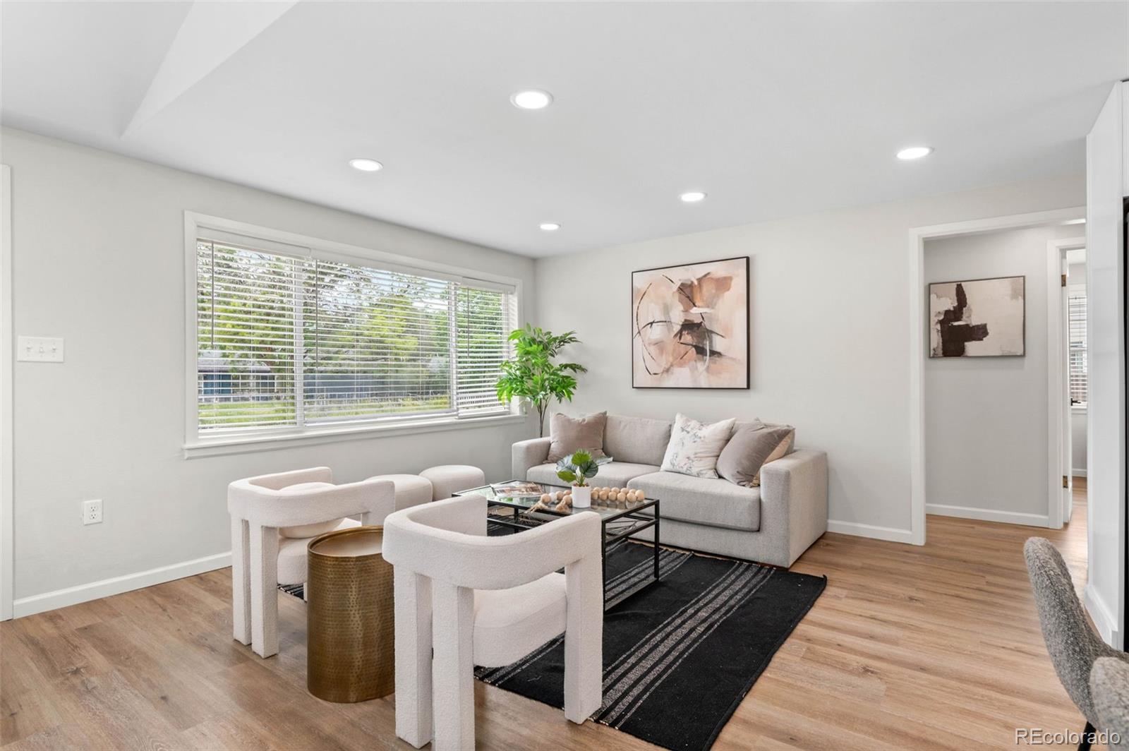 MLS Image #5 for 742  hanover street,aurora, Colorado