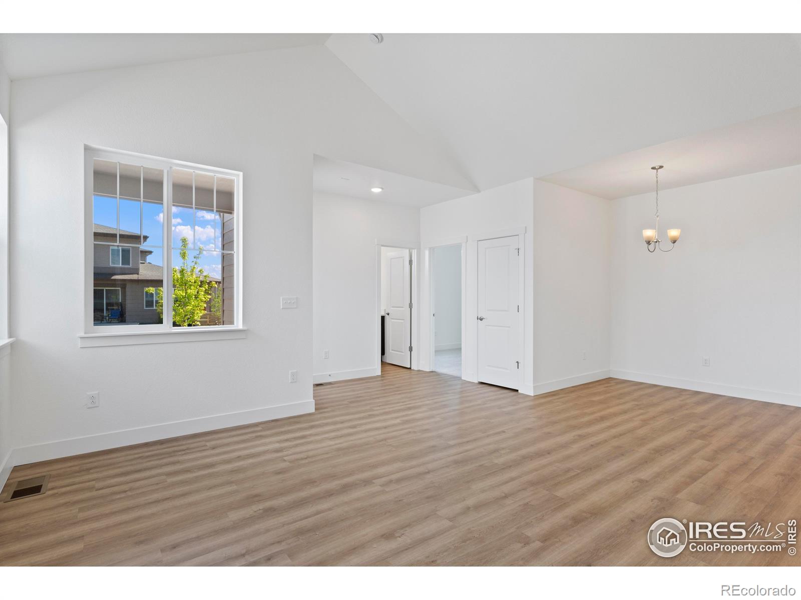 MLS Image #4 for 5063  mckinnon court,timnath, Colorado