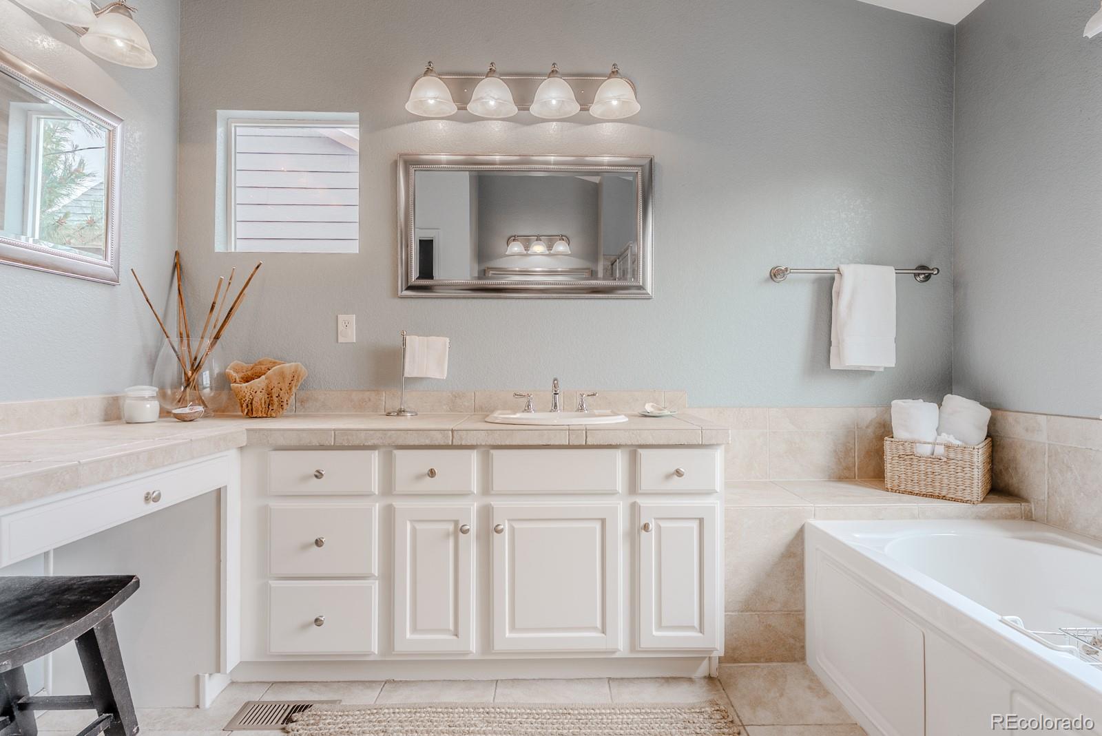 MLS Image #18 for 8367  devinney street,arvada, Colorado