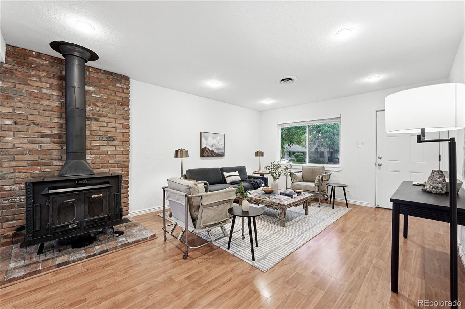 MLS Image #2 for 981  ursula street,aurora, Colorado