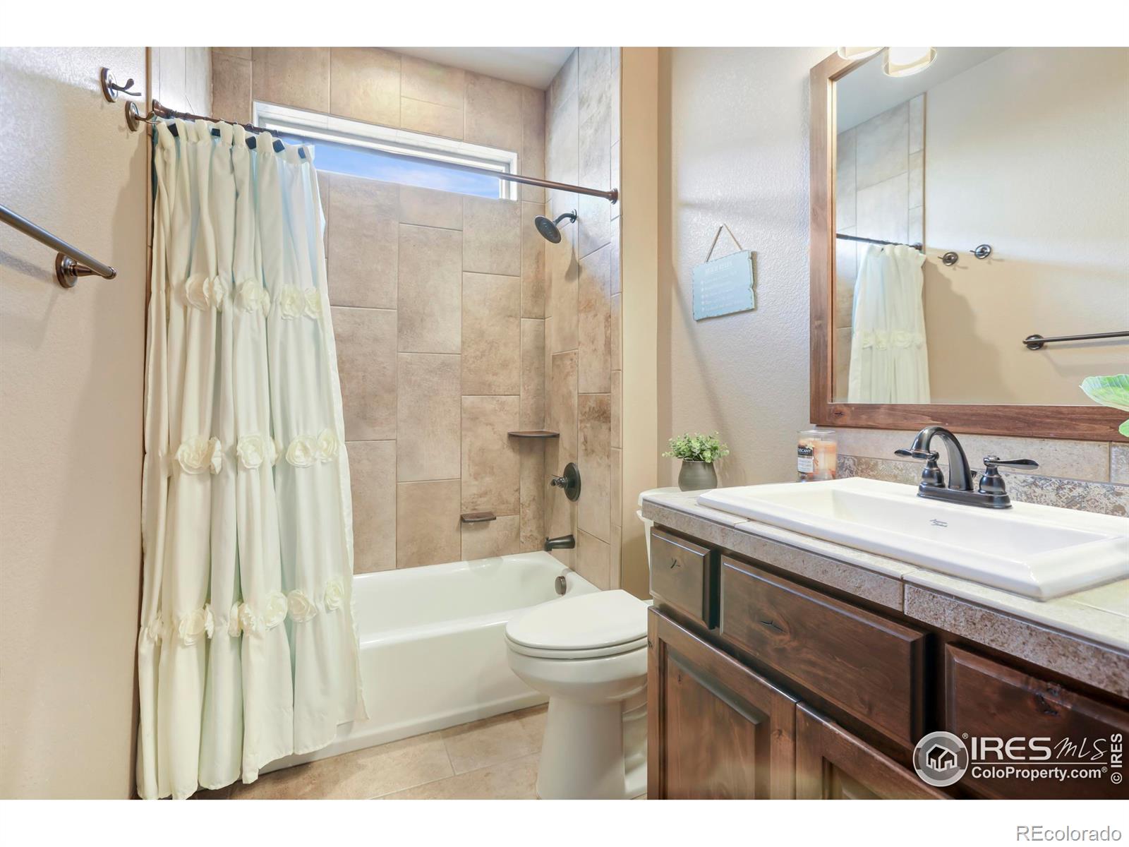 MLS Image #11 for 3709  peruvian torch drive,loveland, Colorado