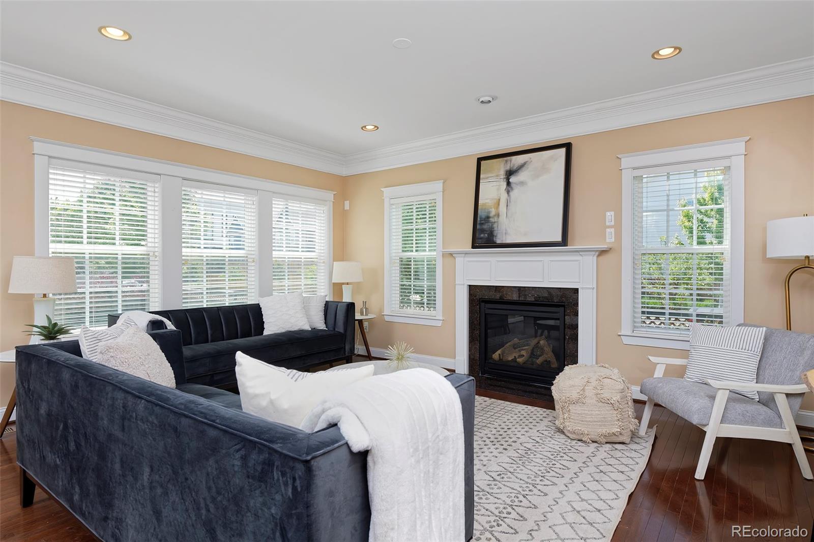 MLS Image #19 for 8171 e 33rd avenue,denver, Colorado