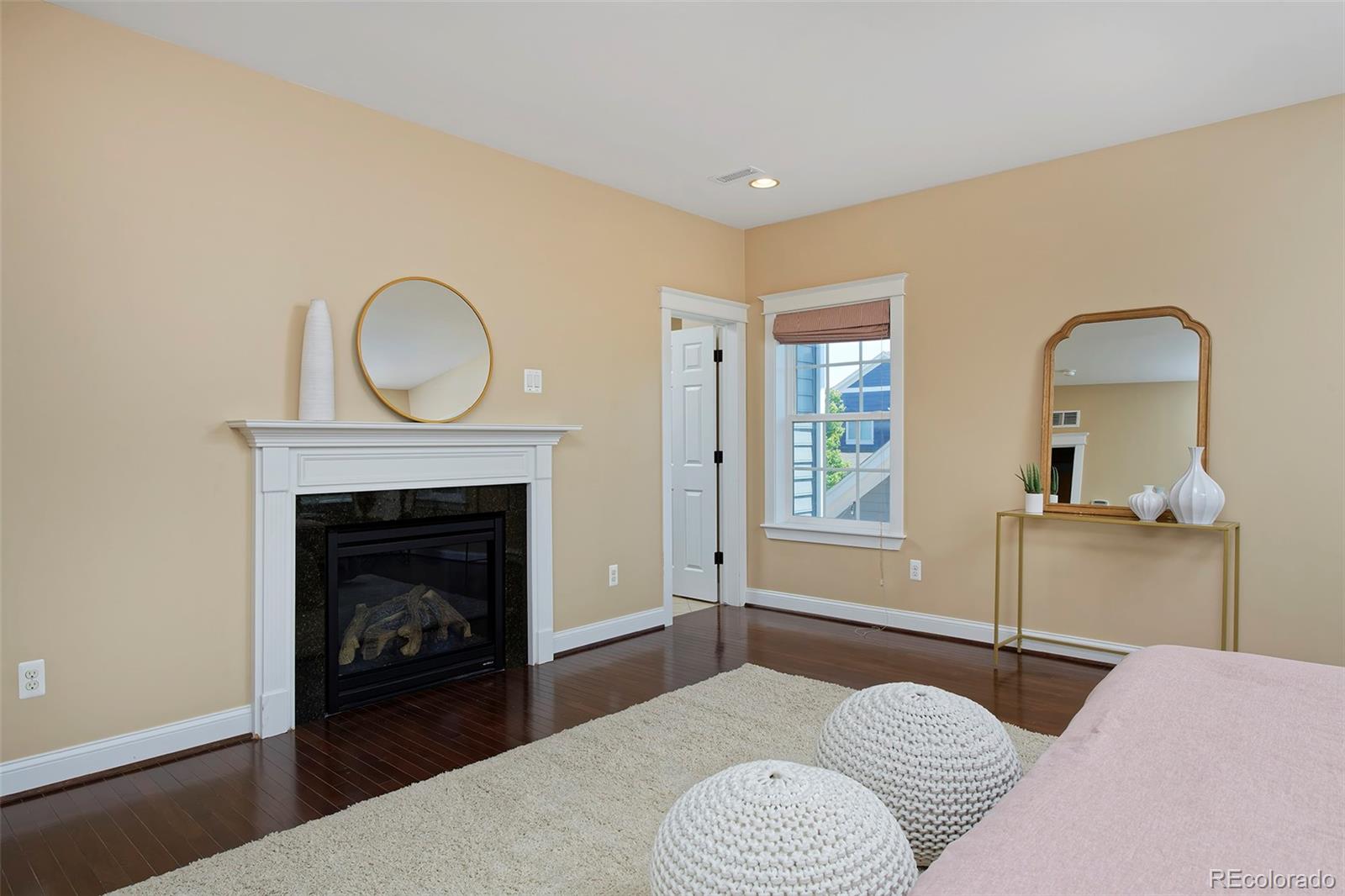 MLS Image #23 for 8171 e 33rd avenue,denver, Colorado