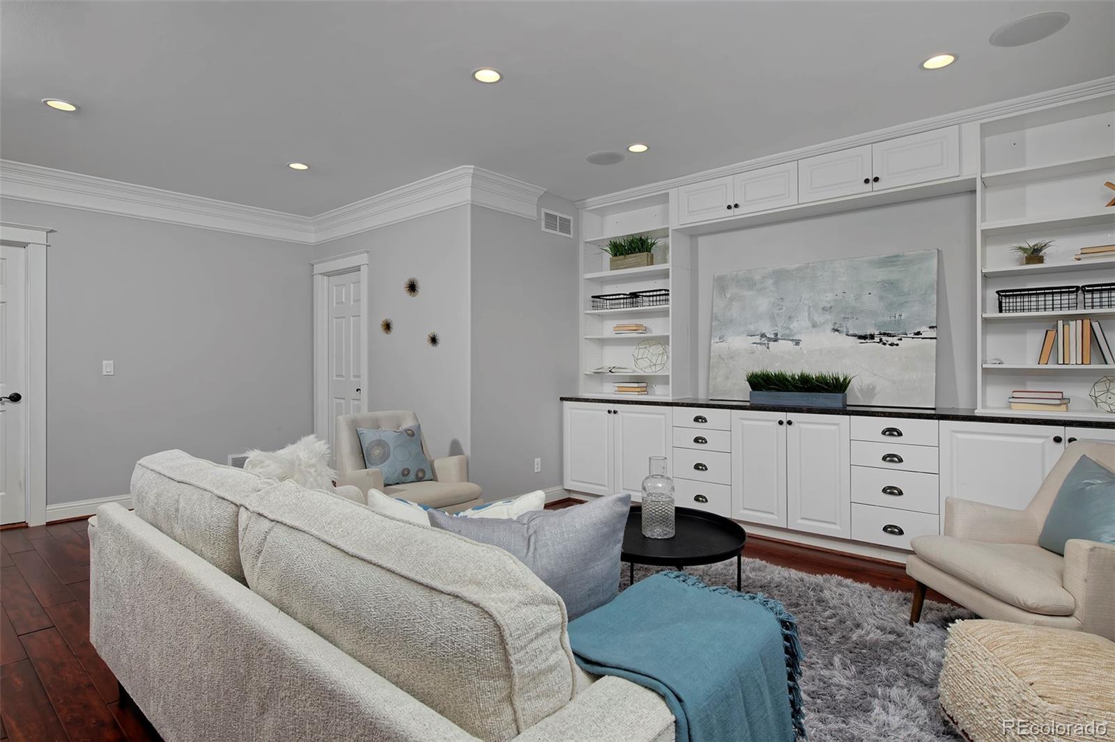 MLS Image #36 for 8171 e 33rd avenue,denver, Colorado