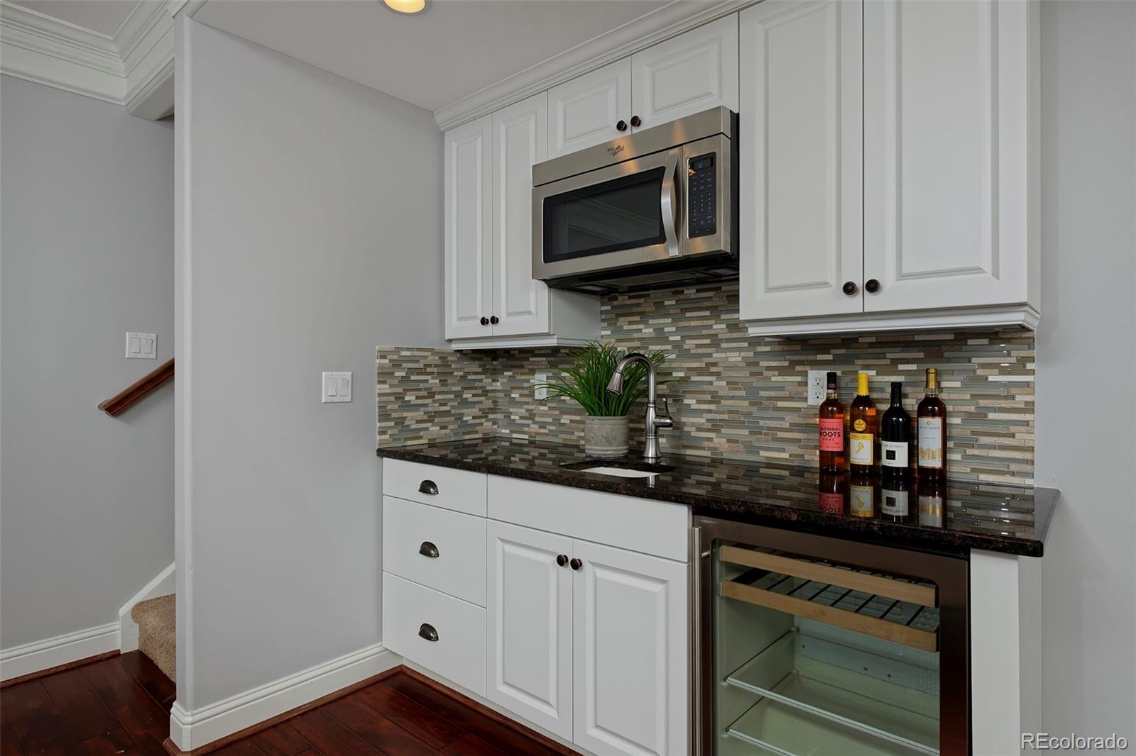 MLS Image #38 for 8171 e 33rd avenue,denver, Colorado