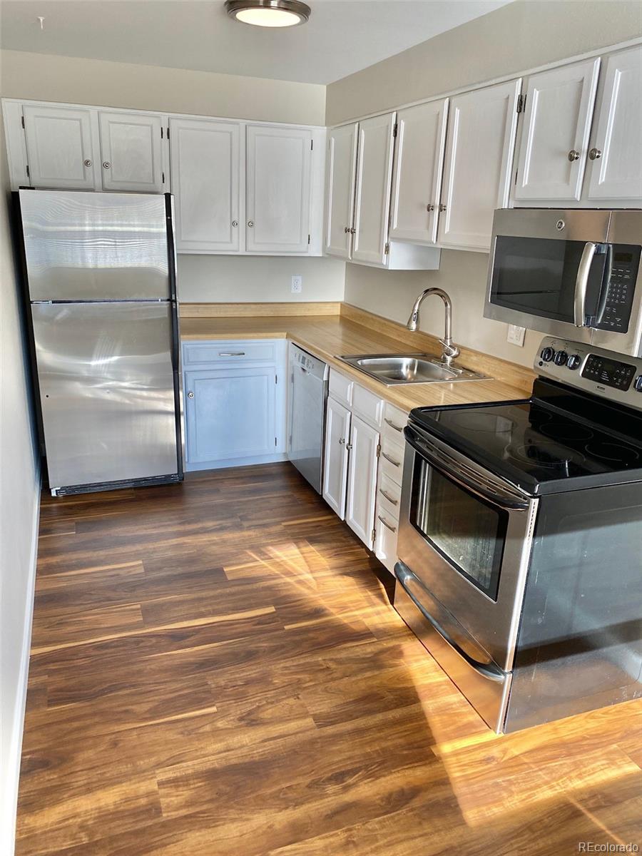 MLS Image #9 for 1243  gaylord street 302,denver, Colorado