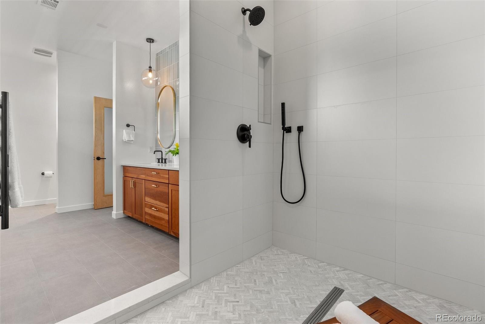 MLS Image #26 for 350  holly street,denver, Colorado