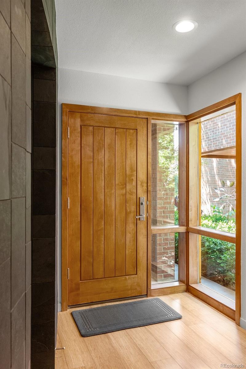 MLS Image #4 for 350  holly street,denver, Colorado