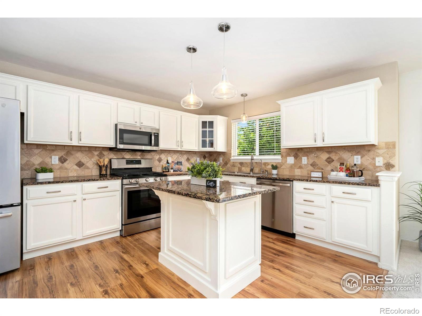 MLS Image #7 for 442  promontory drive,loveland, Colorado