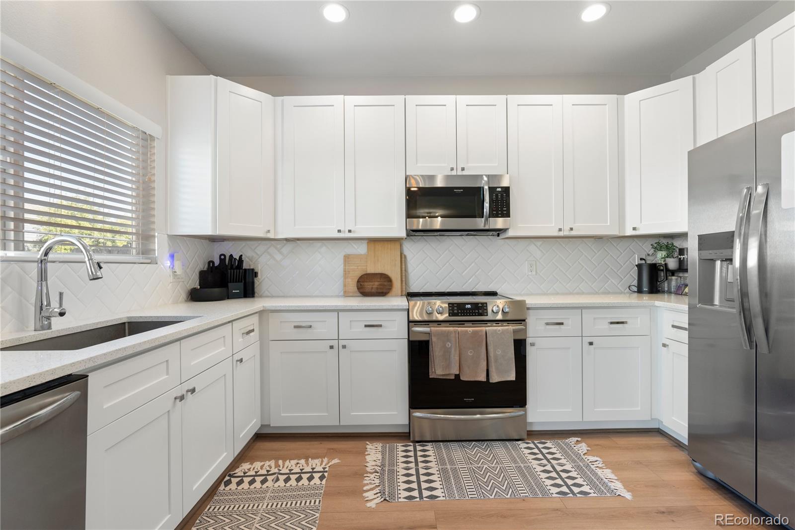 MLS Image #10 for 4947  stoneham avenue,castle rock, Colorado