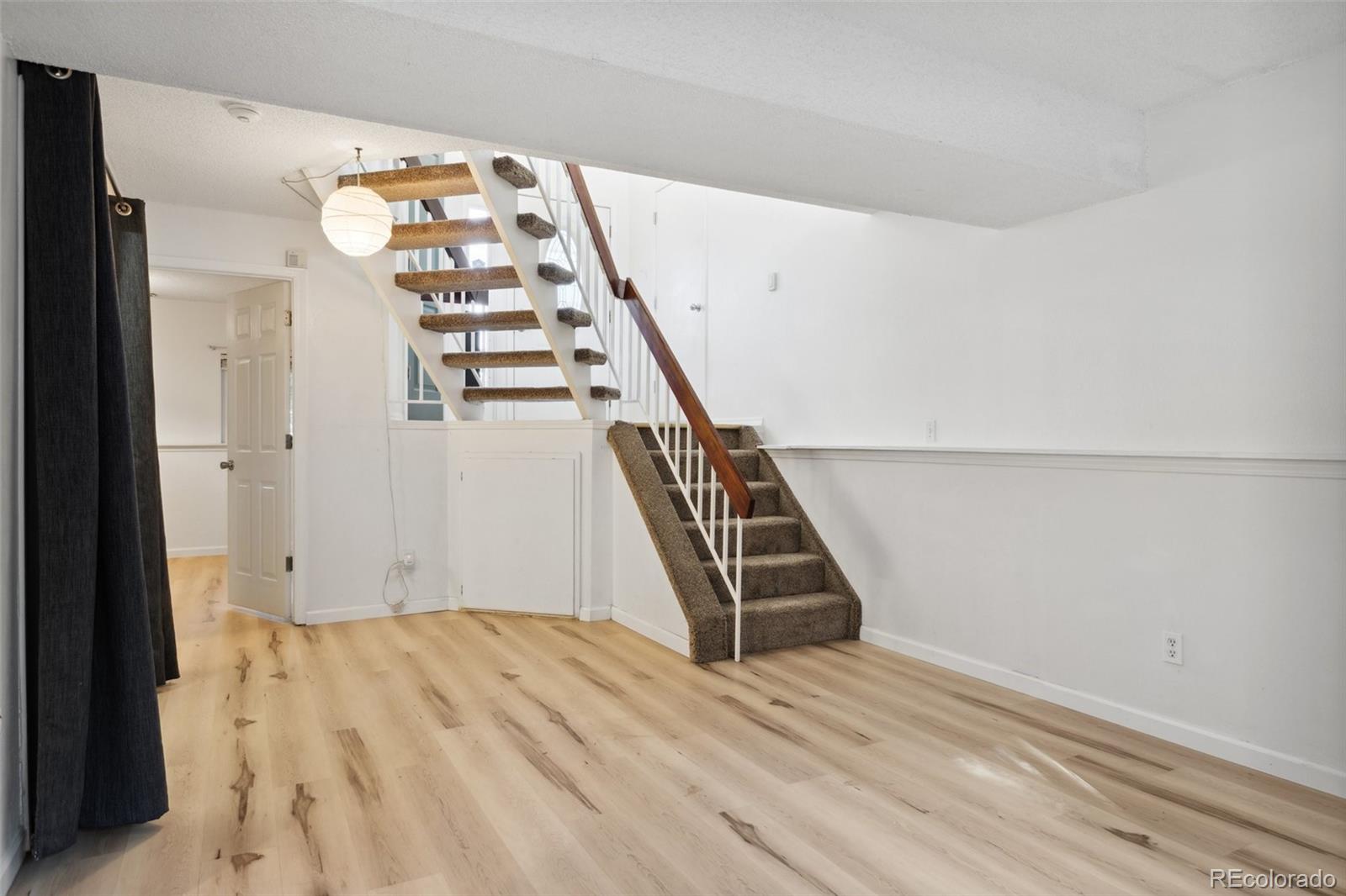MLS Image #27 for 1035  greenbrier drive,colorado springs, Colorado