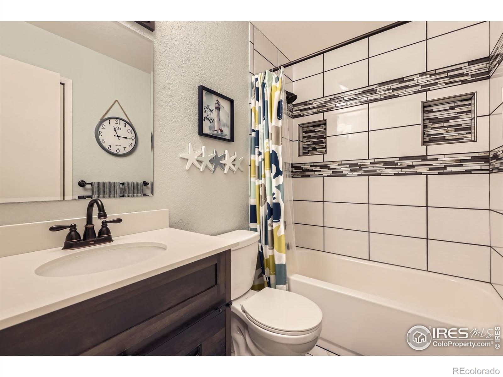 MLS Image #23 for 2447 e 100th way,thornton, Colorado